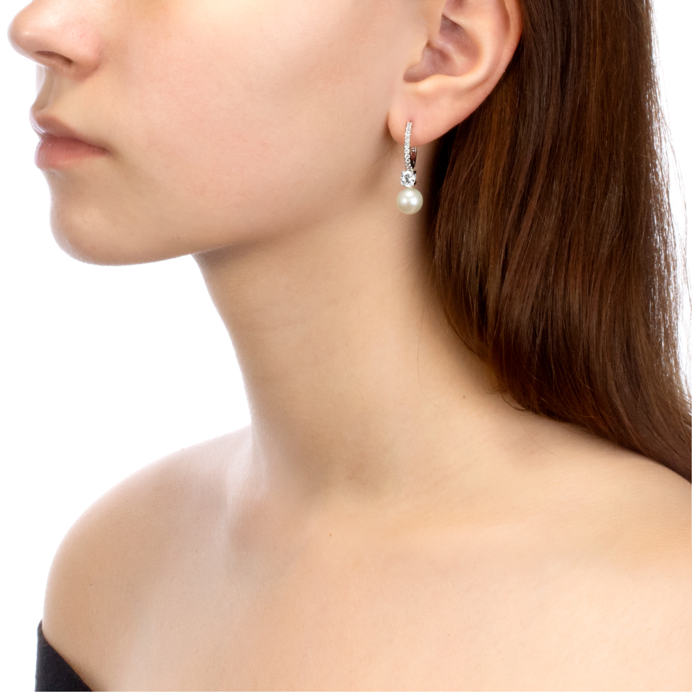 Серьги из серебра 925 пробы с белыми жемчужинами 8,5-9 мм. Артикул 9614