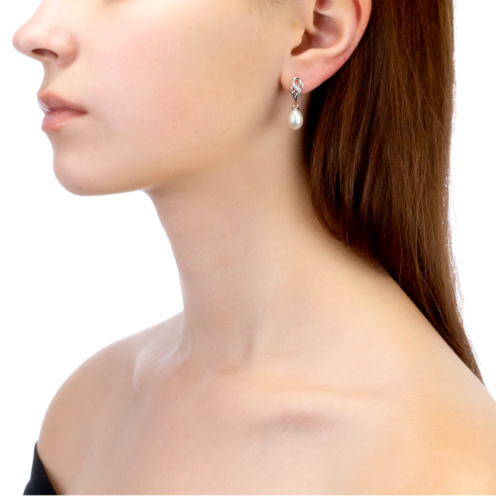 Серьги из серебра 925 пробы с белыми жемчужинами 7,5-8 мм. Артикул 12199